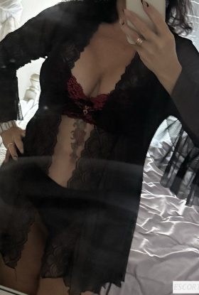 Belle helena apelle moi 621-380-009
