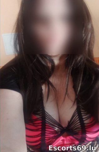 MAYA NOUVELLE BRÈSILIENNE