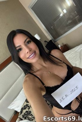 mia