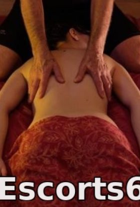 Massage Tantrique ÉROTIQUE Sensuel Embrassé AVEC-LA LANGUE BEAUCOUP DE CARESSES PRÉLIMINAIRES DOUCHE ENSEMBLE FACESITTING FÉTICHISME GODE-CEINTURE CARESSES PRÉLIMINAIRES DÉLICIEUX SEXE ORAL NATU