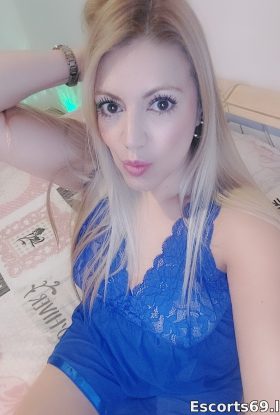 S💋F&A