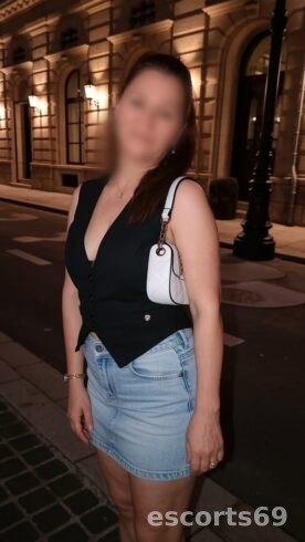 GFE Embrassé AVEC-LA LANGUE BEAUCOUP DE CARESSES PRÉLIMINAIRES DOUCHE ENSEMBLE FACESITTING FÉTICHISME GODE-CEINTURE CARESSES PRÉLIMINAIRES DÉLICIEUX SEXE O