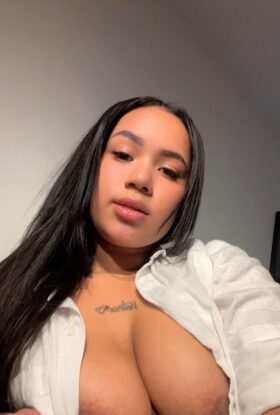 LAURA🥵 Young MILF ❄️😈🍆💦- come and fuck me