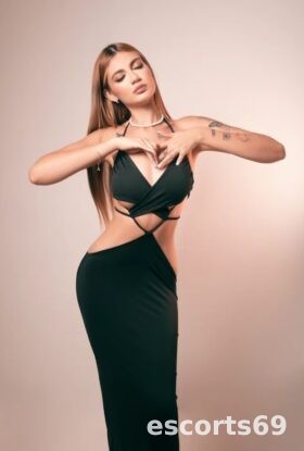 Liz BETTEMBOURG ❤️‍🔥