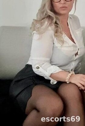 BETTEMBOURG 💋JE VAIS TE FAIRE PLEURER DE PLAISIR BAISERS PASSIONNÉS