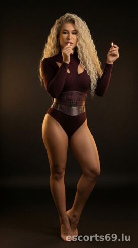 Thaís , Lux Gare