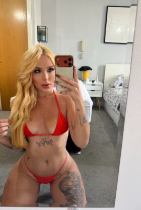 Yasmin queen of anal