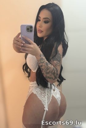 AMANDA 🇧🇷 🔥 Eich Limpertsberg
